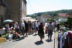 vide grenier - vide jardin  - Cubrial 2012 (30)